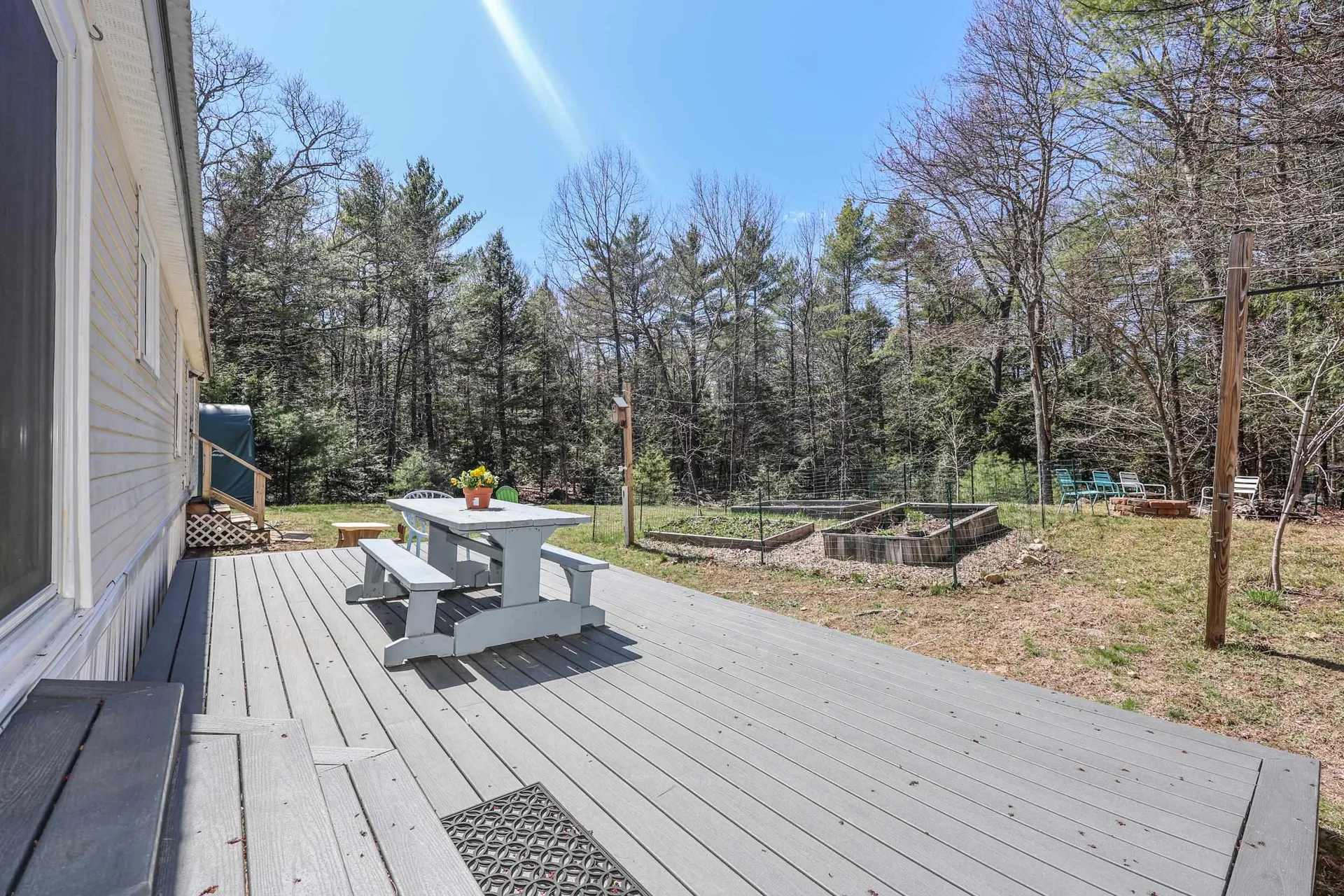 13 Jeffrey Drive Northwood NH 03261