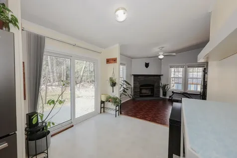13 Jeffrey Drive Northwood NH 03261
