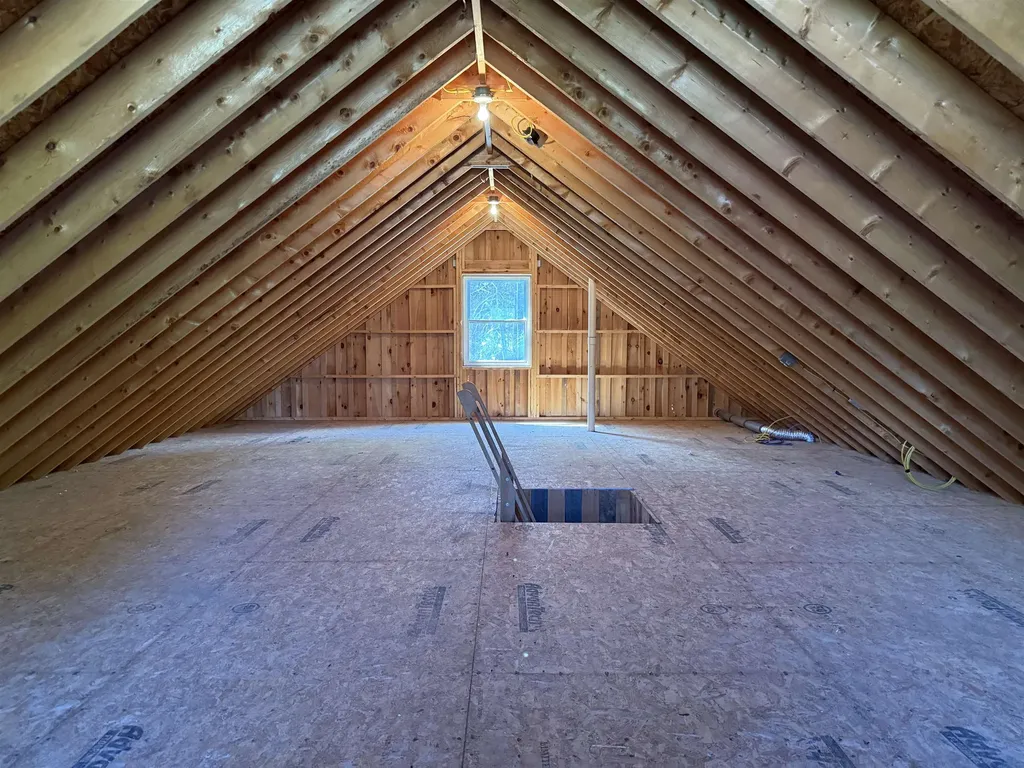 105 Craigue Hill Springfield VT 05156