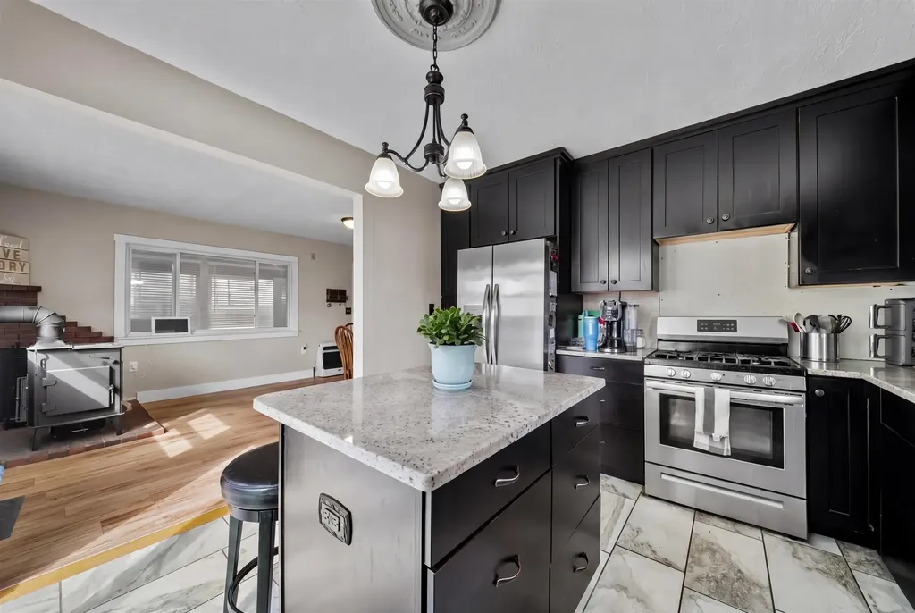 44 Dean Road Danbury NH 03230