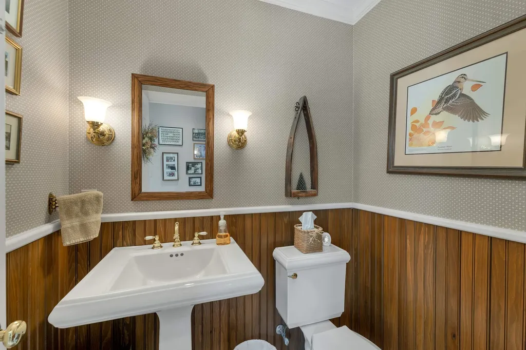 1 River Heights Road Tuftonboro NH 03816