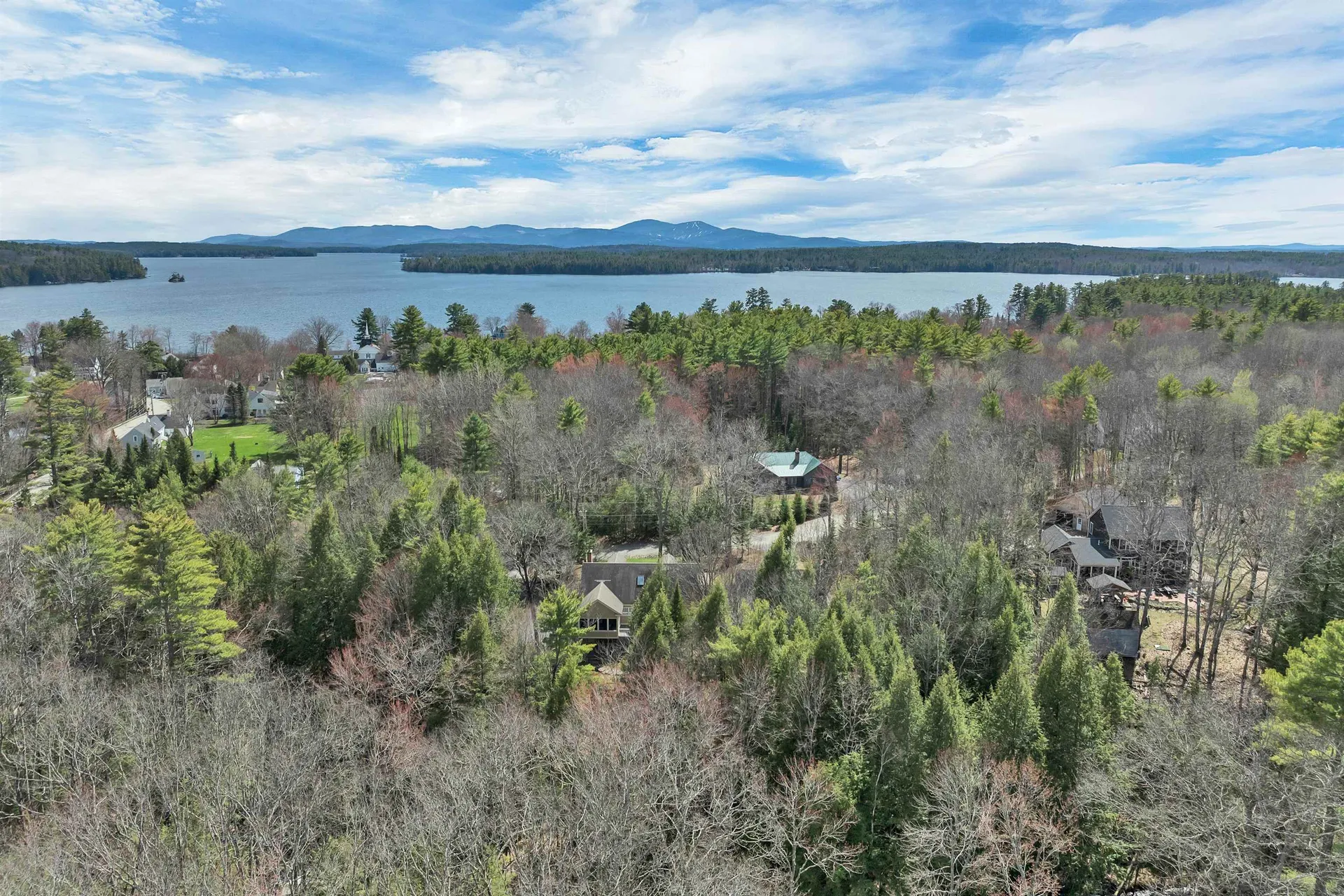 1 River Heights Road Tuftonboro NH 03816