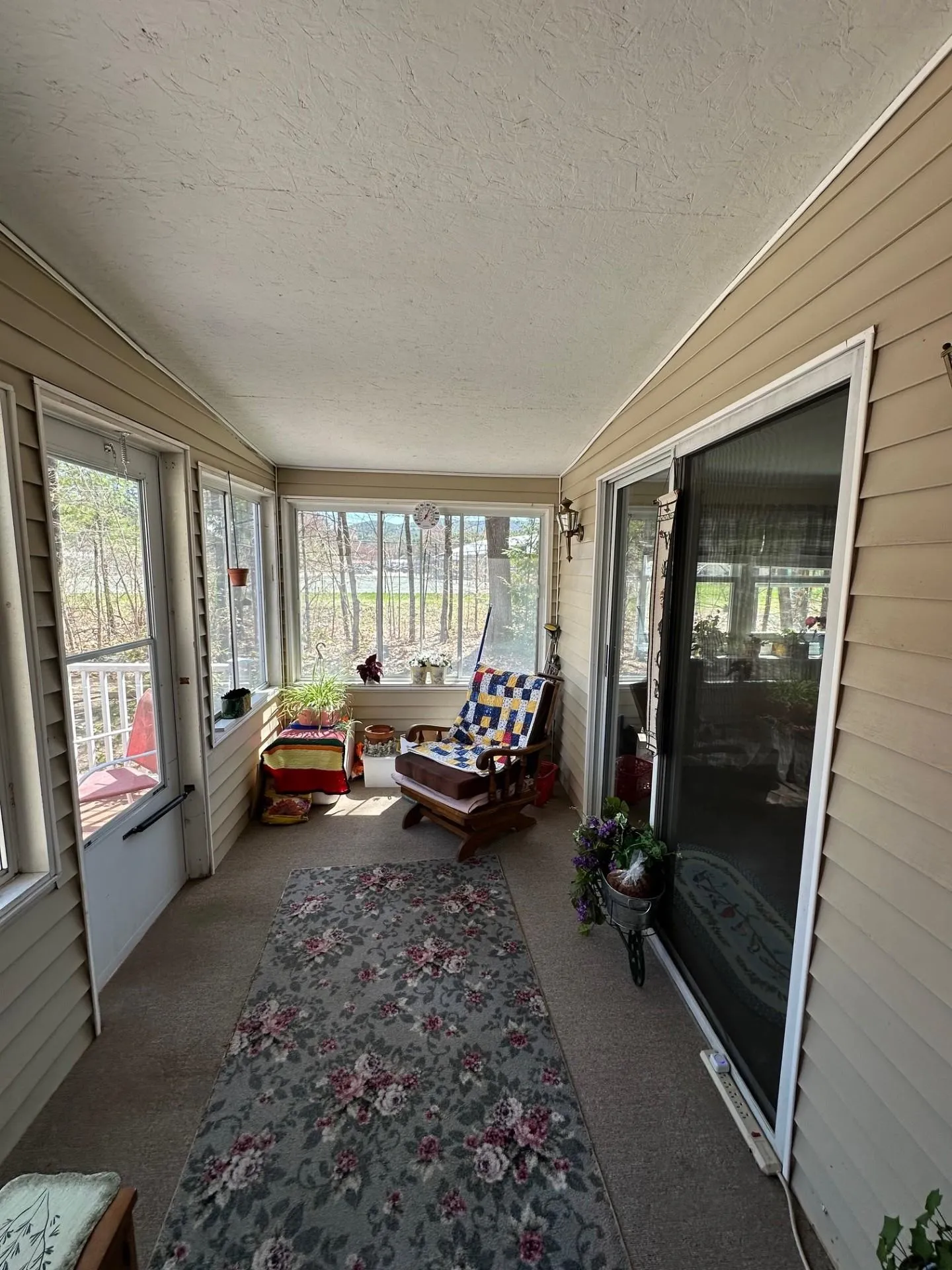 320 Old Lake Shore Road Gilford NH 03249