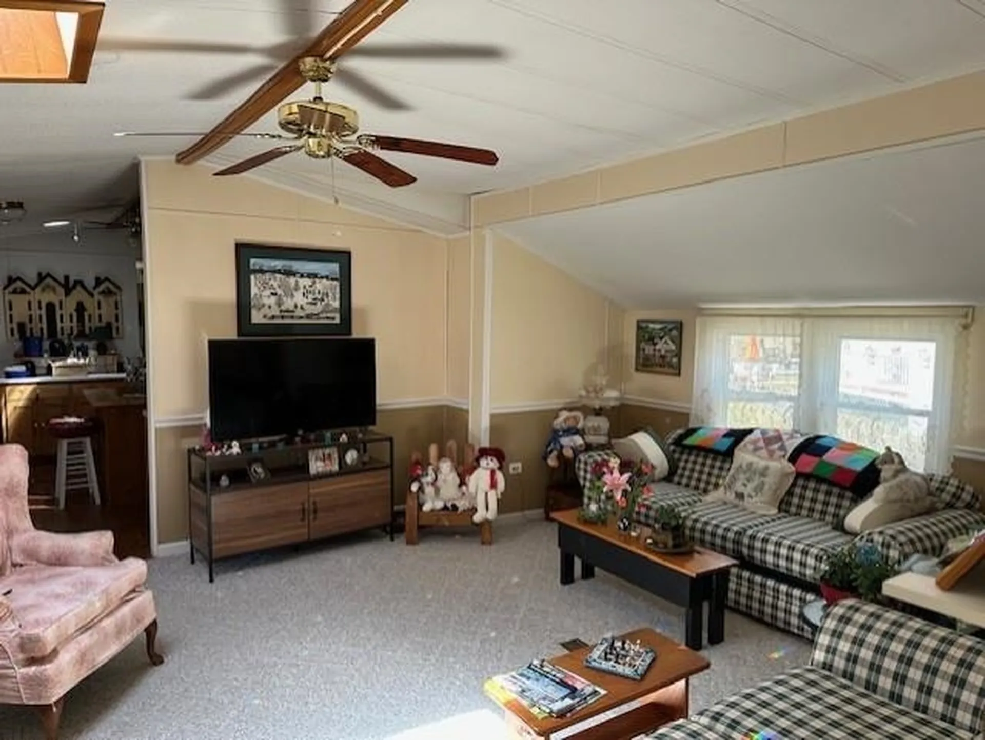 320 Old Lake Shore Road Gilford NH 03249
