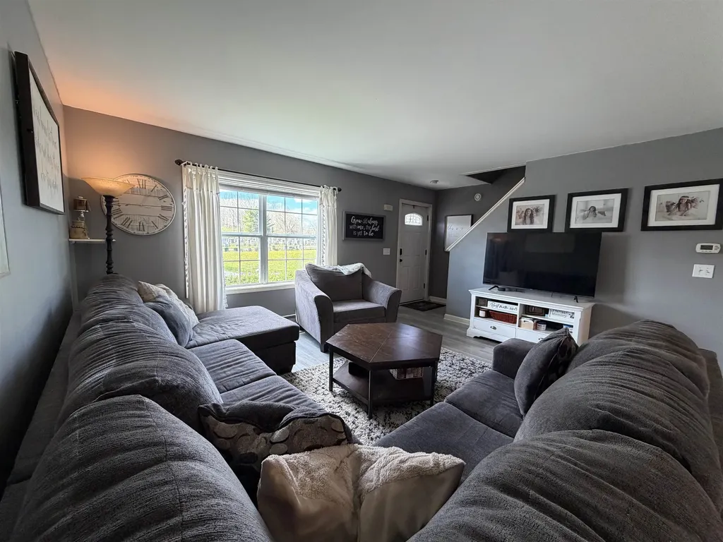 48 Griswold Drive Rutland City VT 05701