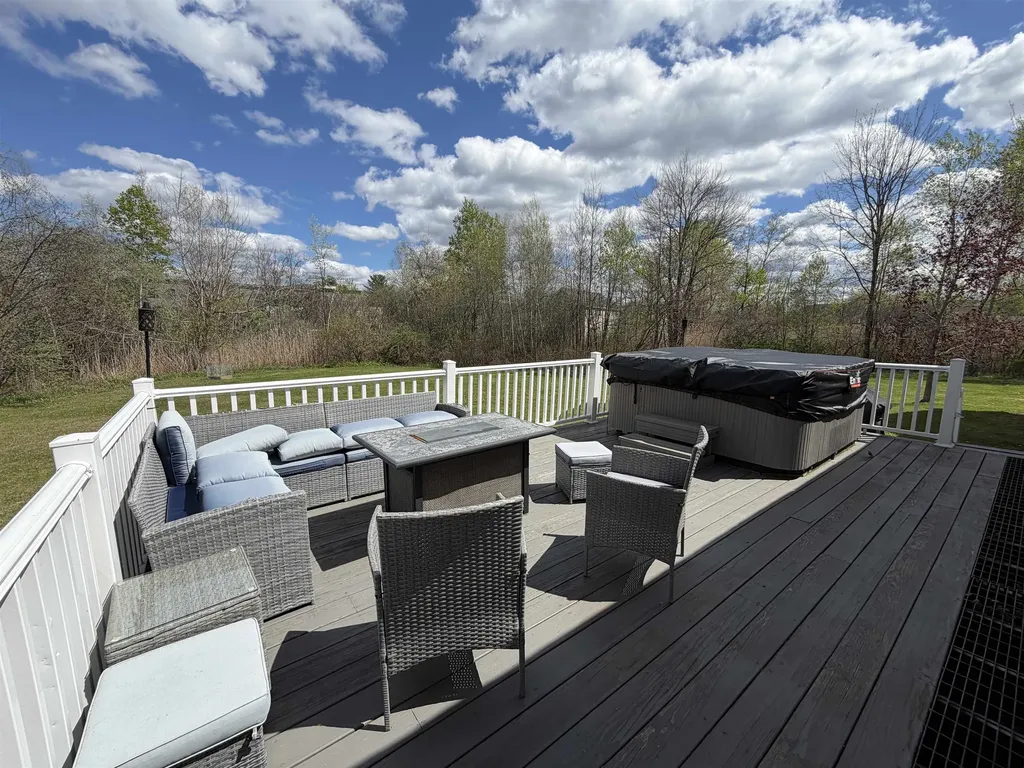 48 Griswold Drive Rutland City VT 05701
