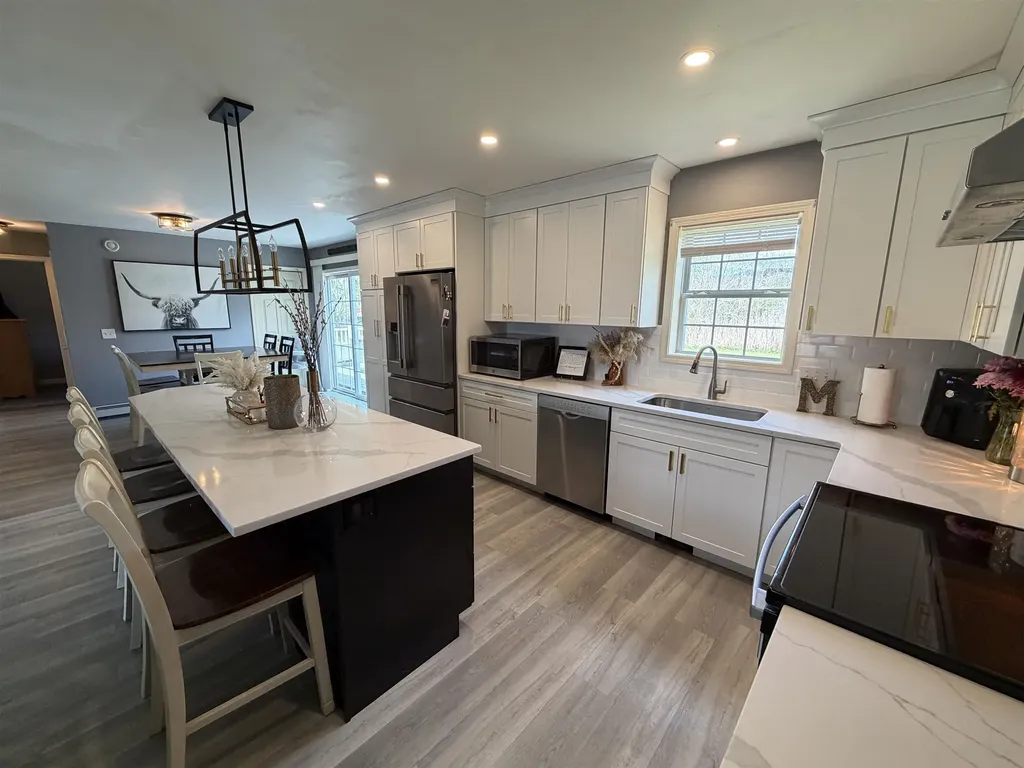 48 Griswold Drive Rutland City VT 05701