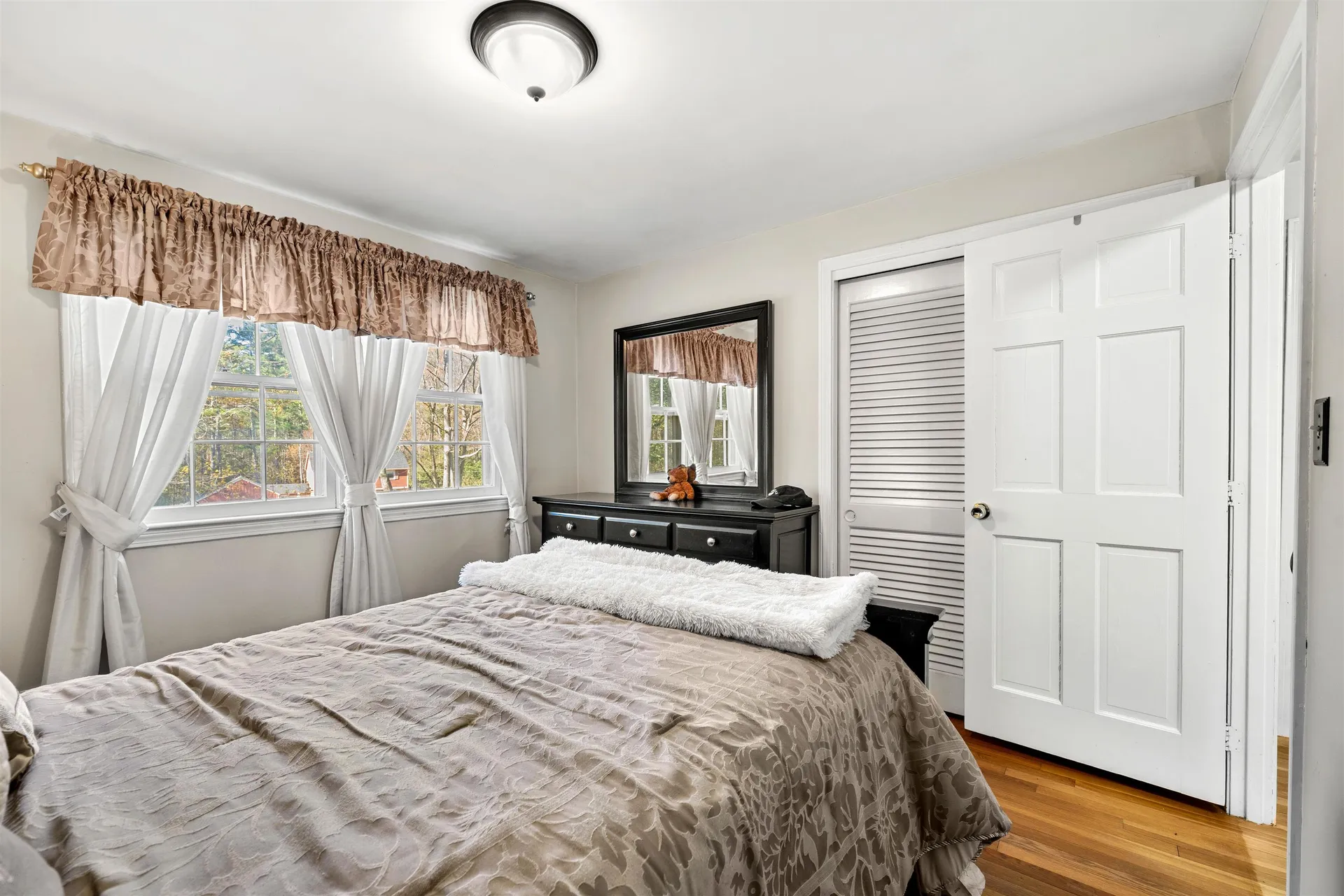 6 Newbury Drive Amherst NH 03031