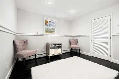 6 Newbury Drive Amherst NH 03031