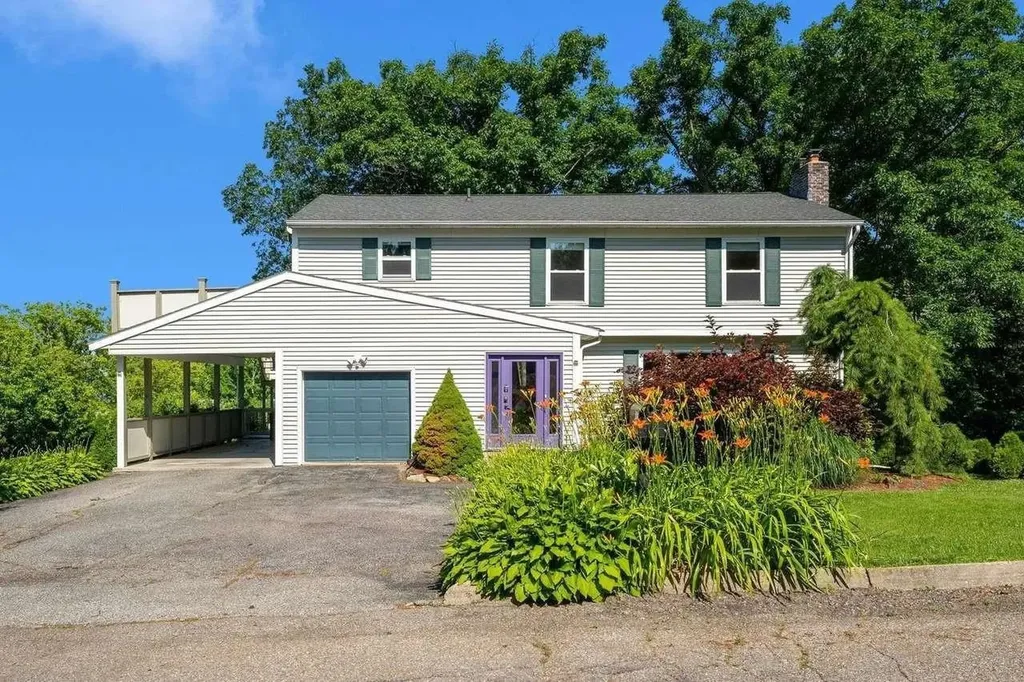 46 Chittenden Drive Burlington VT 05401
