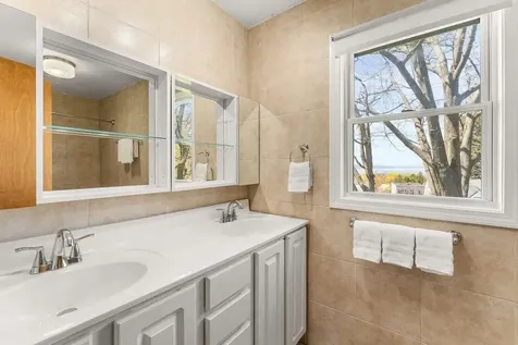 46 Chittenden Drive Burlington VT 05401