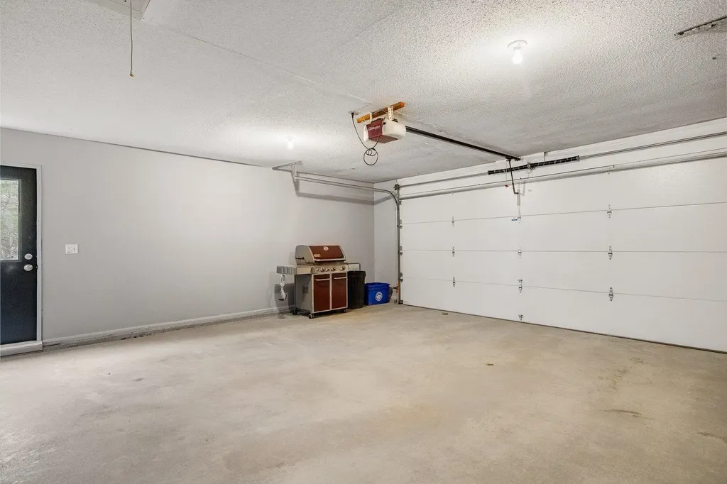 10 Great Cove Drive Newmarket NH 03857