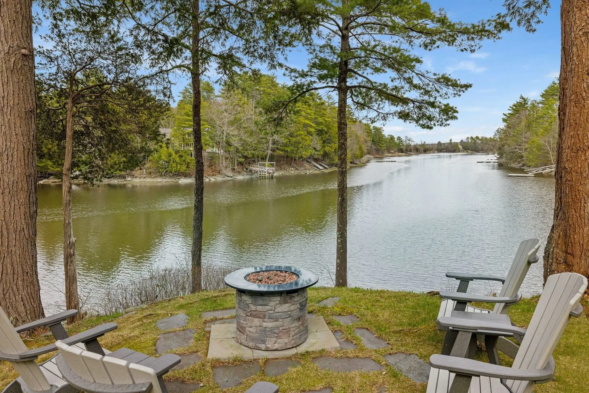 10 Great Cove Drive Newmarket NH 03857