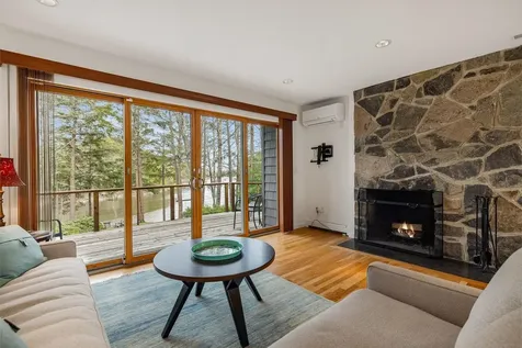 10 Great Cove Drive Newmarket NH 03857