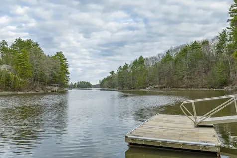 10 Great Cove Drive Newmarket NH 03857