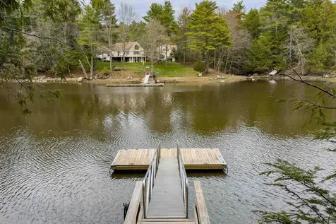 10 Great Cove Drive Newmarket NH 03857
