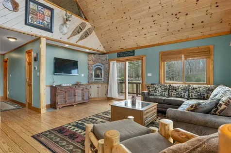 59 Effingham Road Ossipee NH 03864