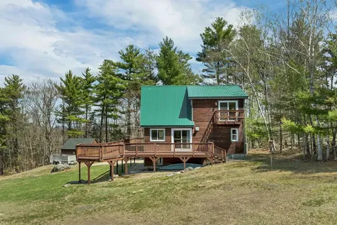 59 Effingham Road Ossipee NH 03864