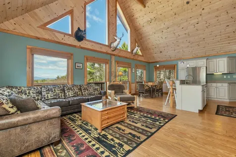 59 Effingham Road Ossipee NH 03864