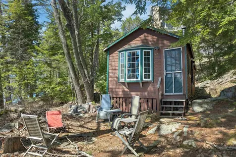 318 Kings Highway New Durham NH 03855