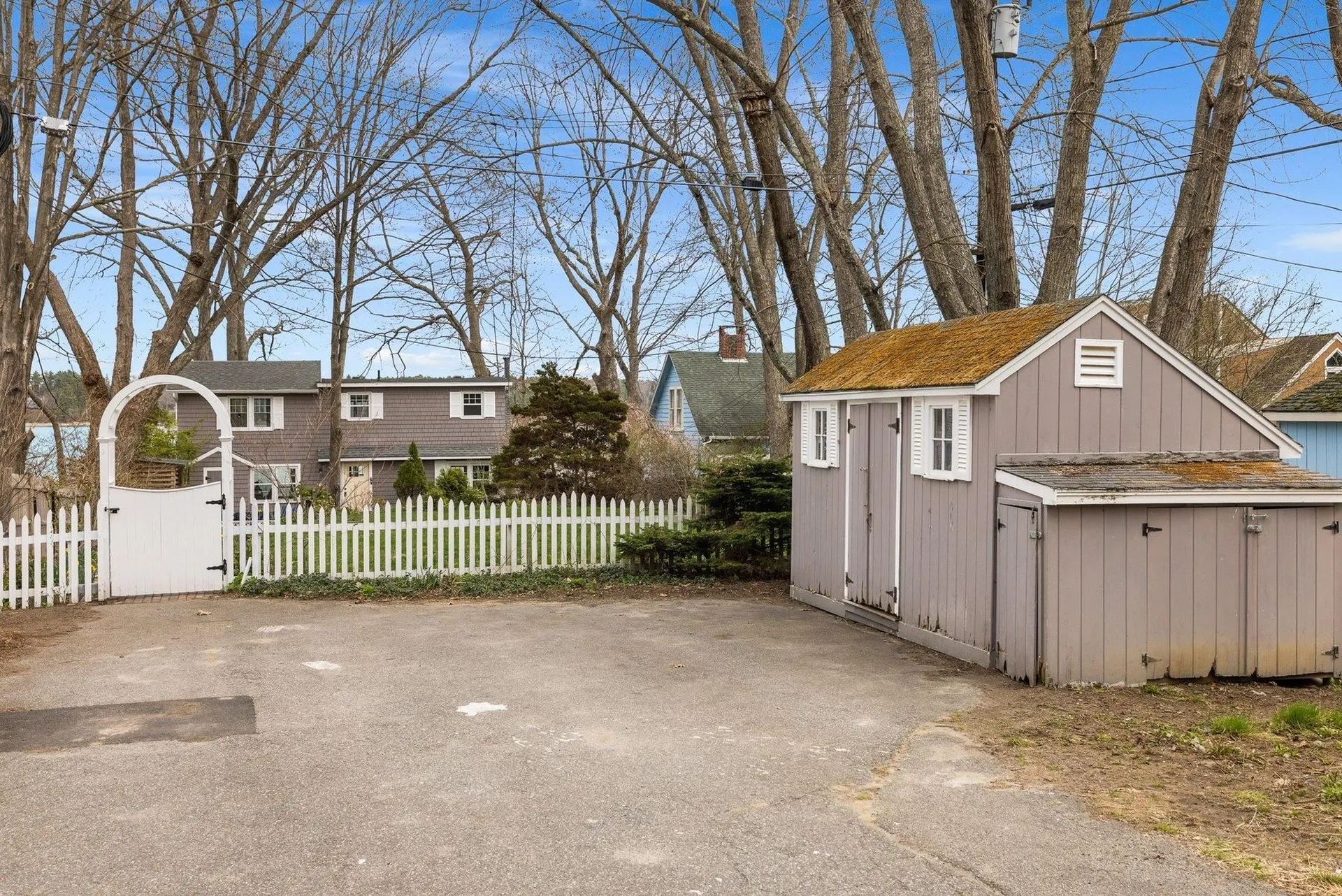 28 Colony Cove Road Durham NH 03824