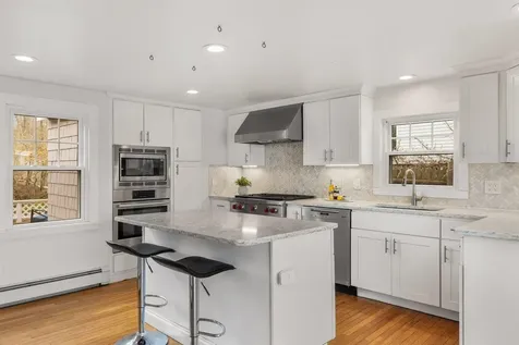 28 Colony Cove Road Durham NH 03824