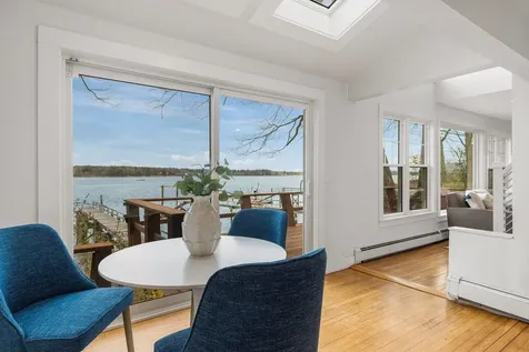 28 Colony Cove Road Durham NH 03824