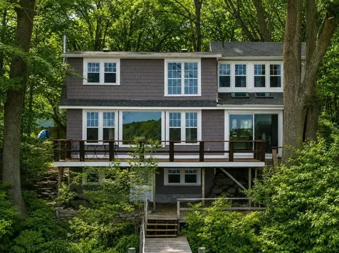 28 Colony Cove Road Durham NH 03824