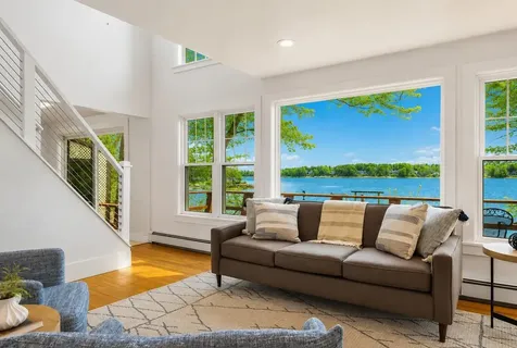 28 Colony Cove Road Durham NH 03824