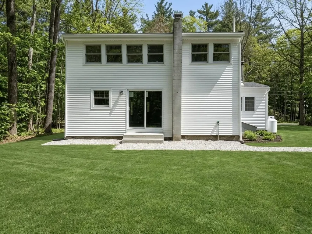 135 Athol Road Richmond NH 03470