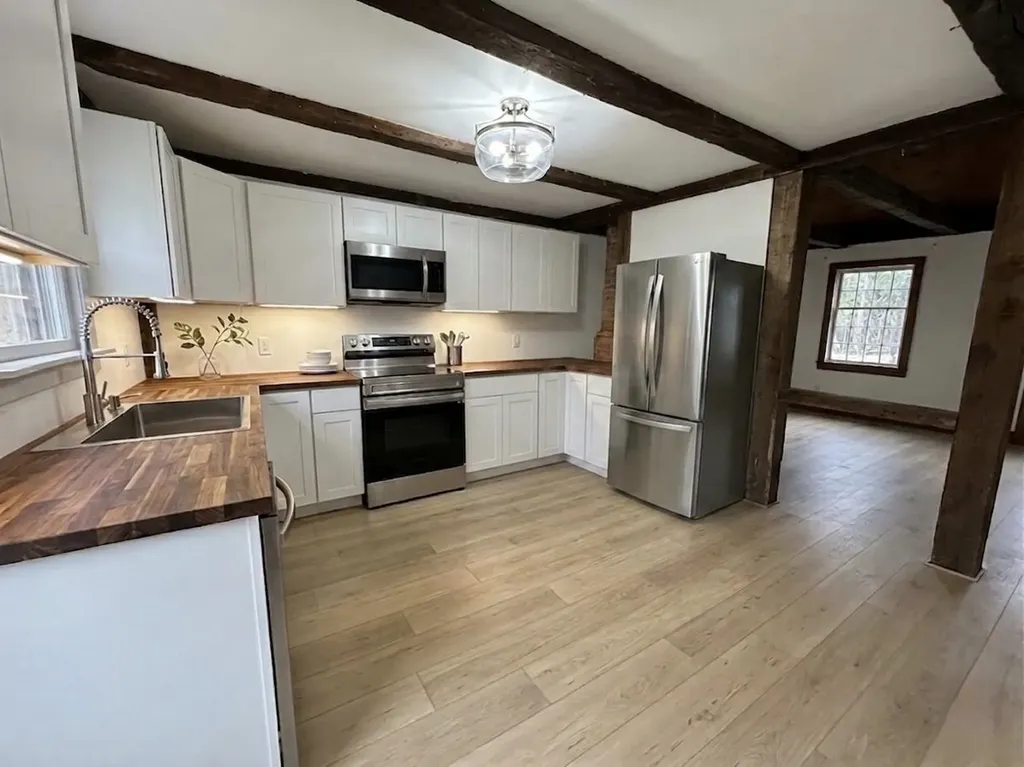 135 Athol Road Richmond NH 03470