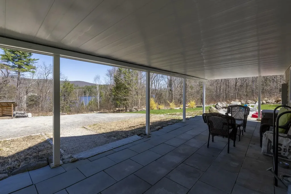 14 Loyd Lane Harrisville NH 03450