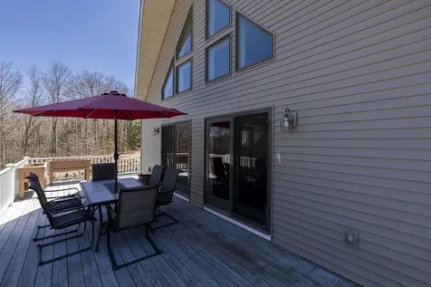 14 Loyd Lane Harrisville NH 03450