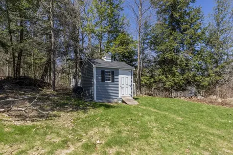 14 Loyd Lane Harrisville NH 03450