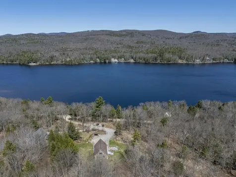 14 Loyd Lane Harrisville NH 03450