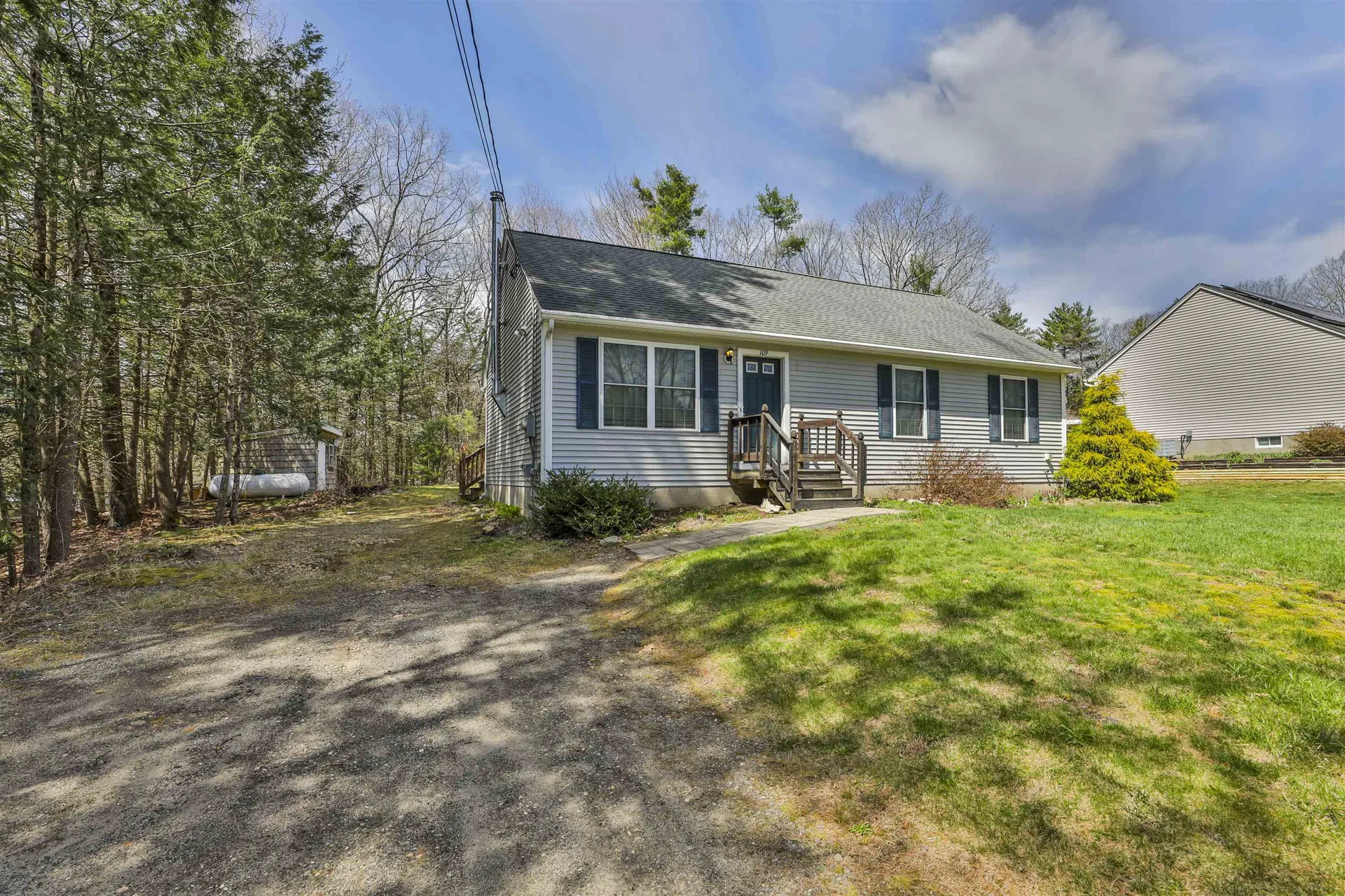 109 Old Brookline Road Milford NH 03055