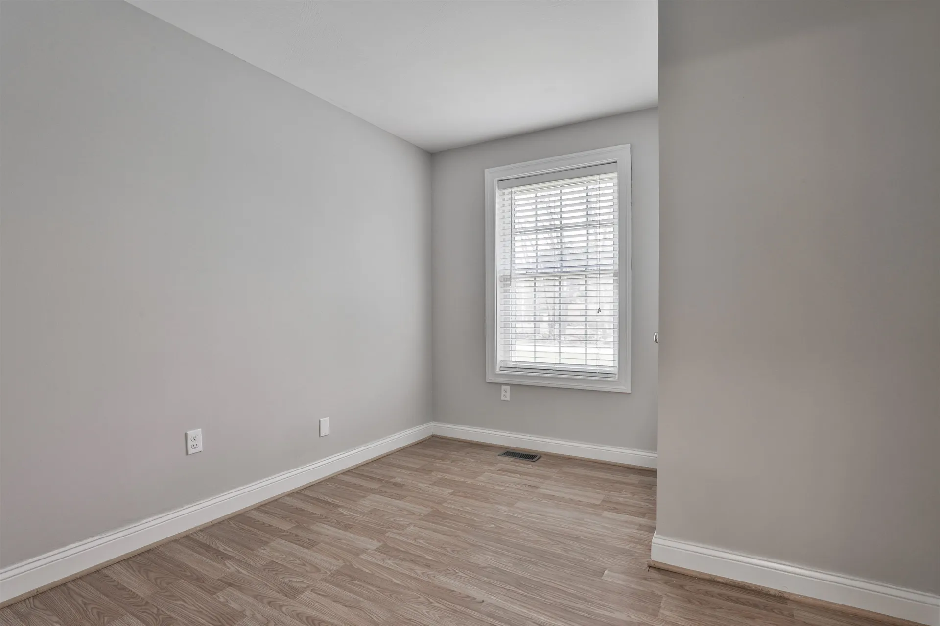 109 Old Brookline Road Milford NH 03055