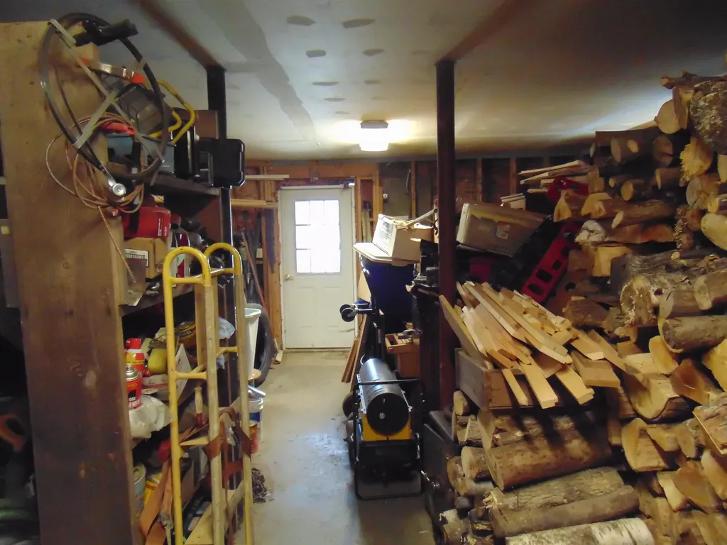 182 South Wheelock Road Lyndon VT 05851