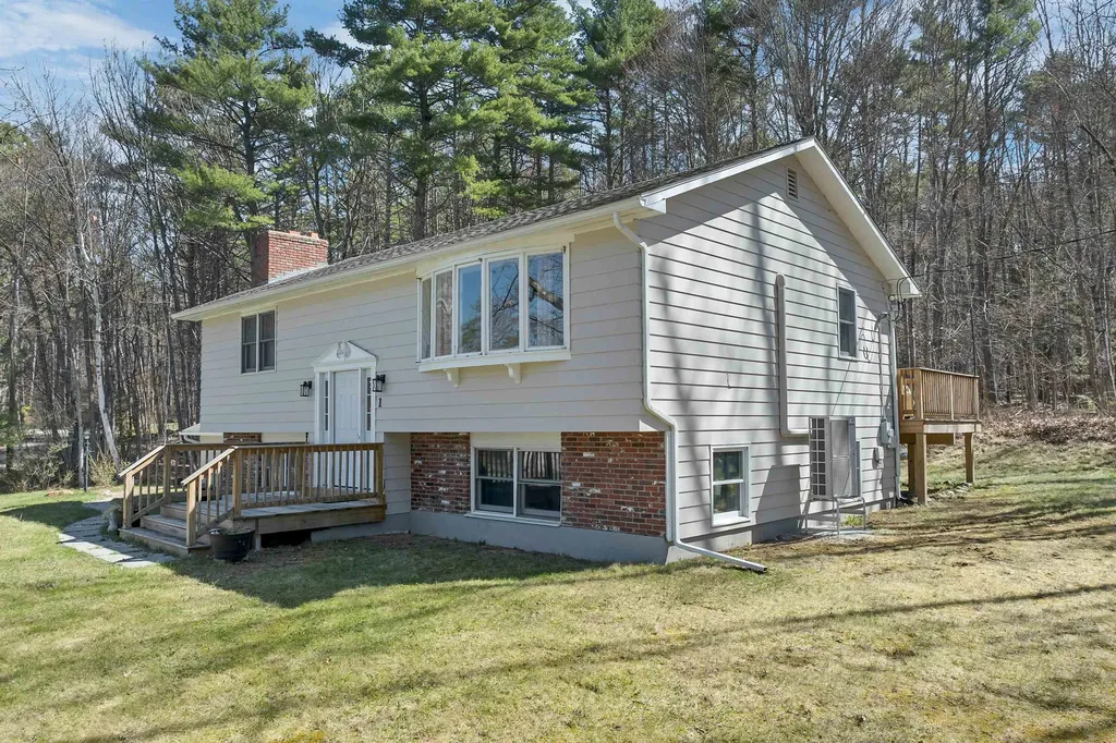 1 Robin Acres Drive Wolfeboro NH 03894