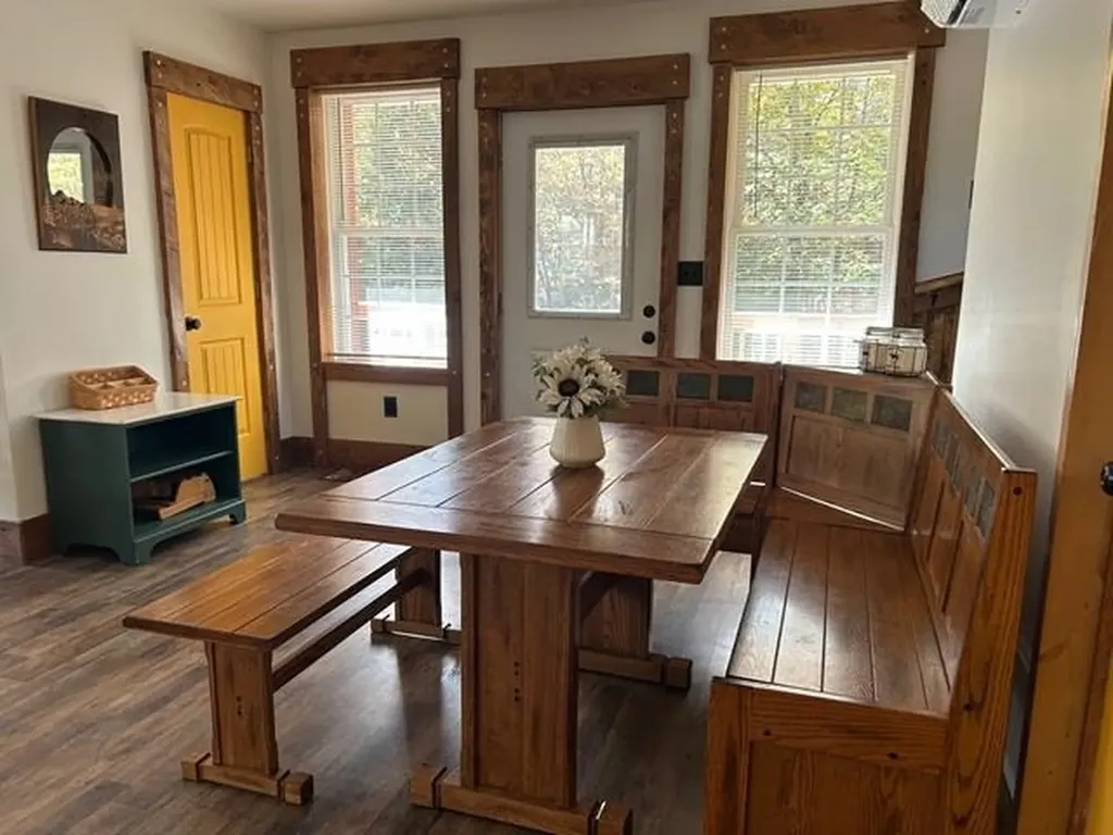 9 Candy Lane Gorham NH 03581
