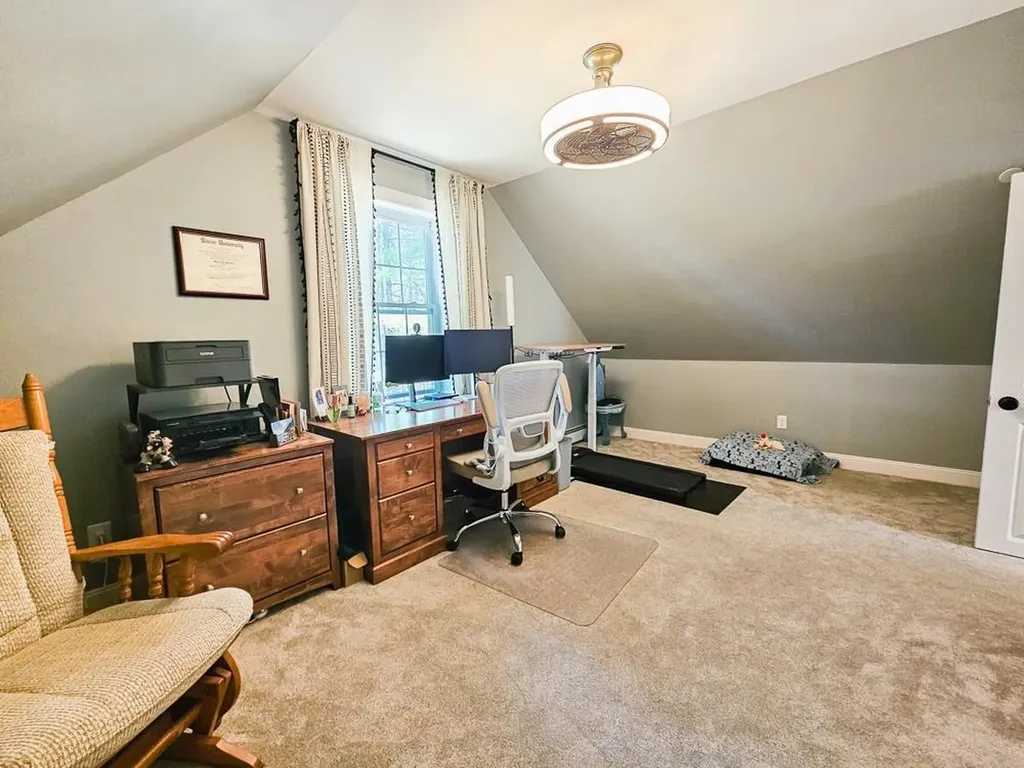 10 Knowles Way Northwood NH 03261