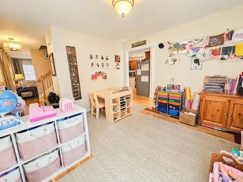 10 Knowles Way Northwood NH 03261