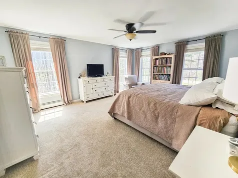 10 Knowles Way Northwood NH 03261