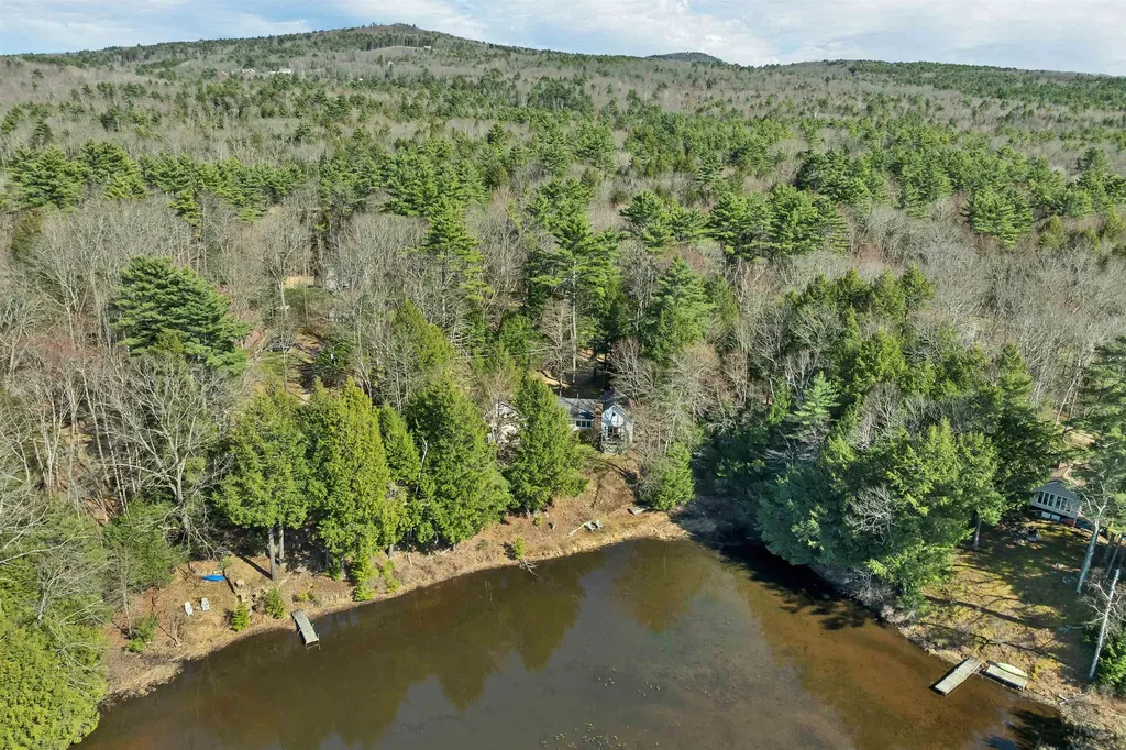 47 Dock Road Belmont NH 03220