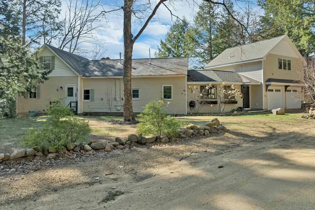 47 Dock Road Belmont NH 03220