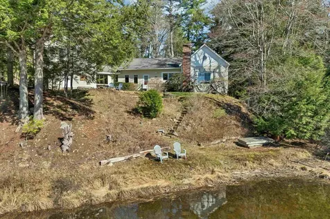 47 Dock Road Belmont NH 03220
