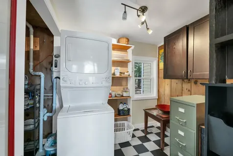 47 Dock Road Belmont NH 03220