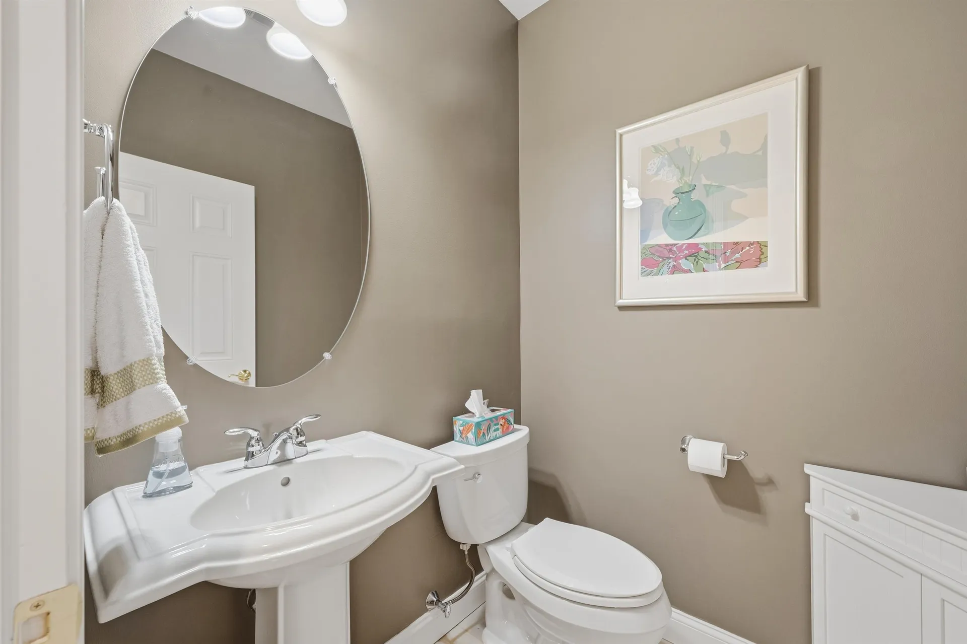 8 Marshalls Way Hollis NH 03049