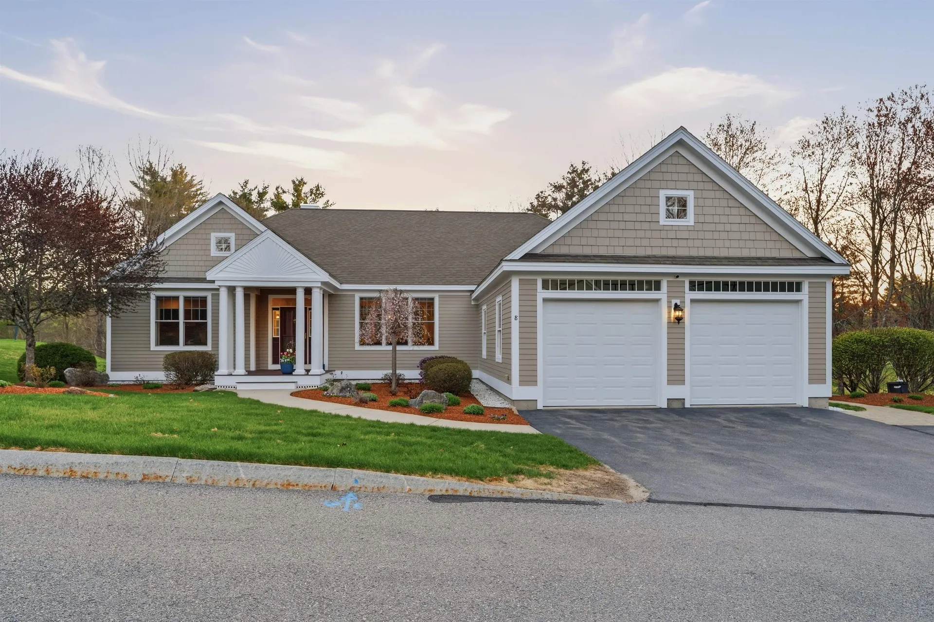 8 Marshalls Way Hollis NH 03049