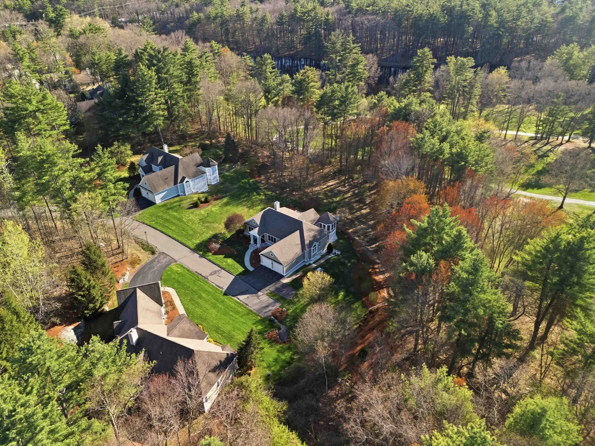 8 Marshalls Way Hollis NH 03049